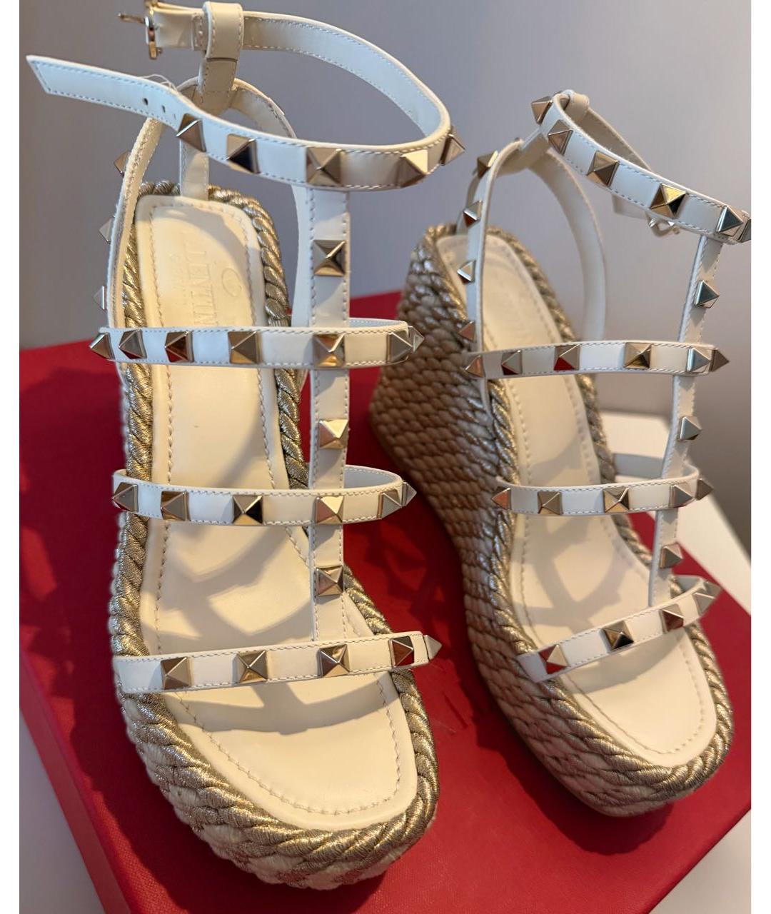 VALENTINO Белые кожаные босоножки, фото 5