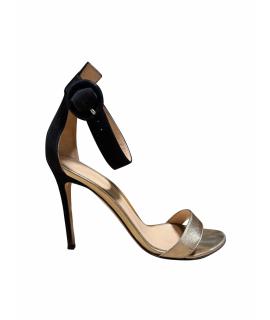 GIANVITO ROSSI Босоножки