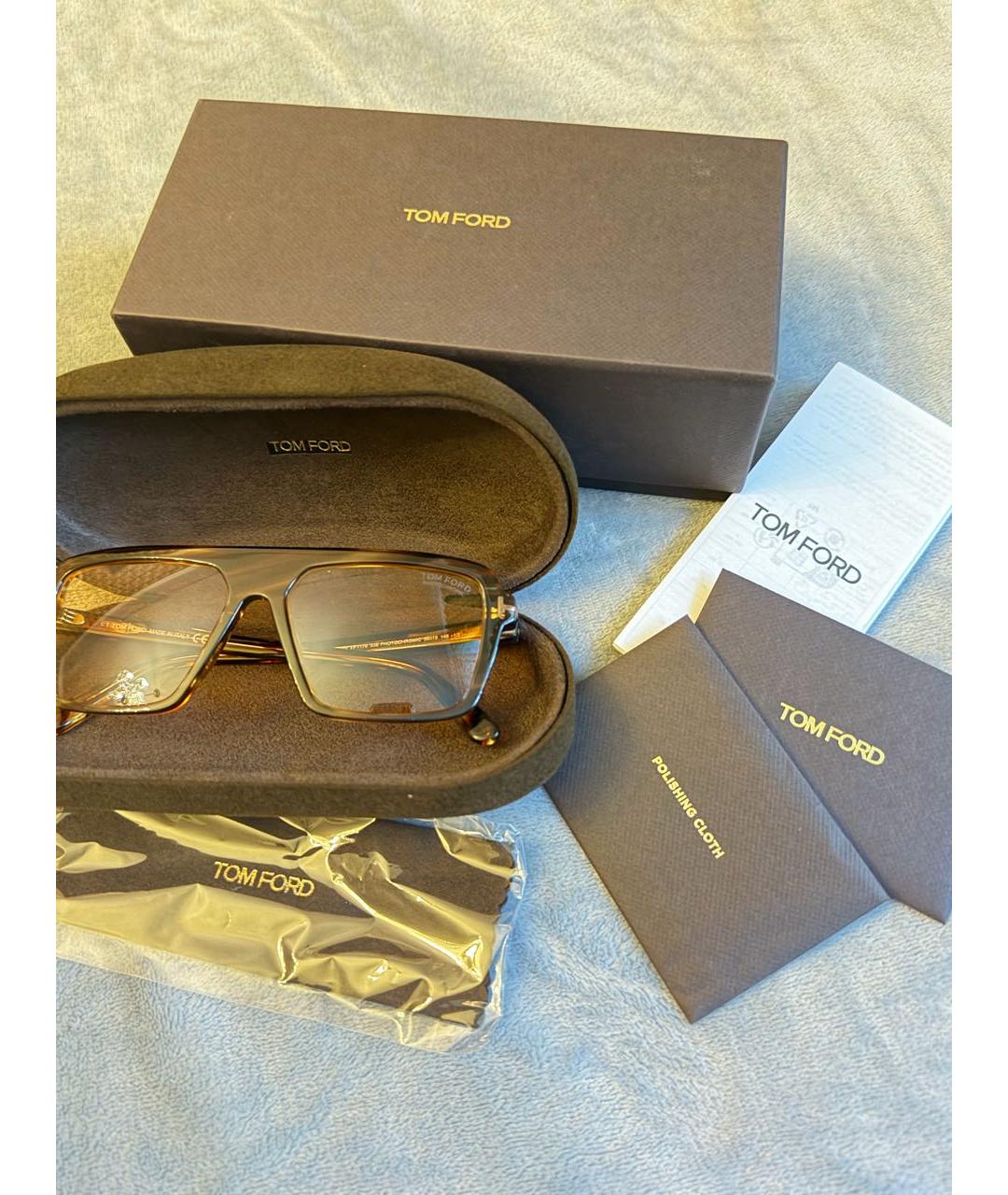 TOM FORD Коричневые пластиковые солнцезащитные очки, фото 5