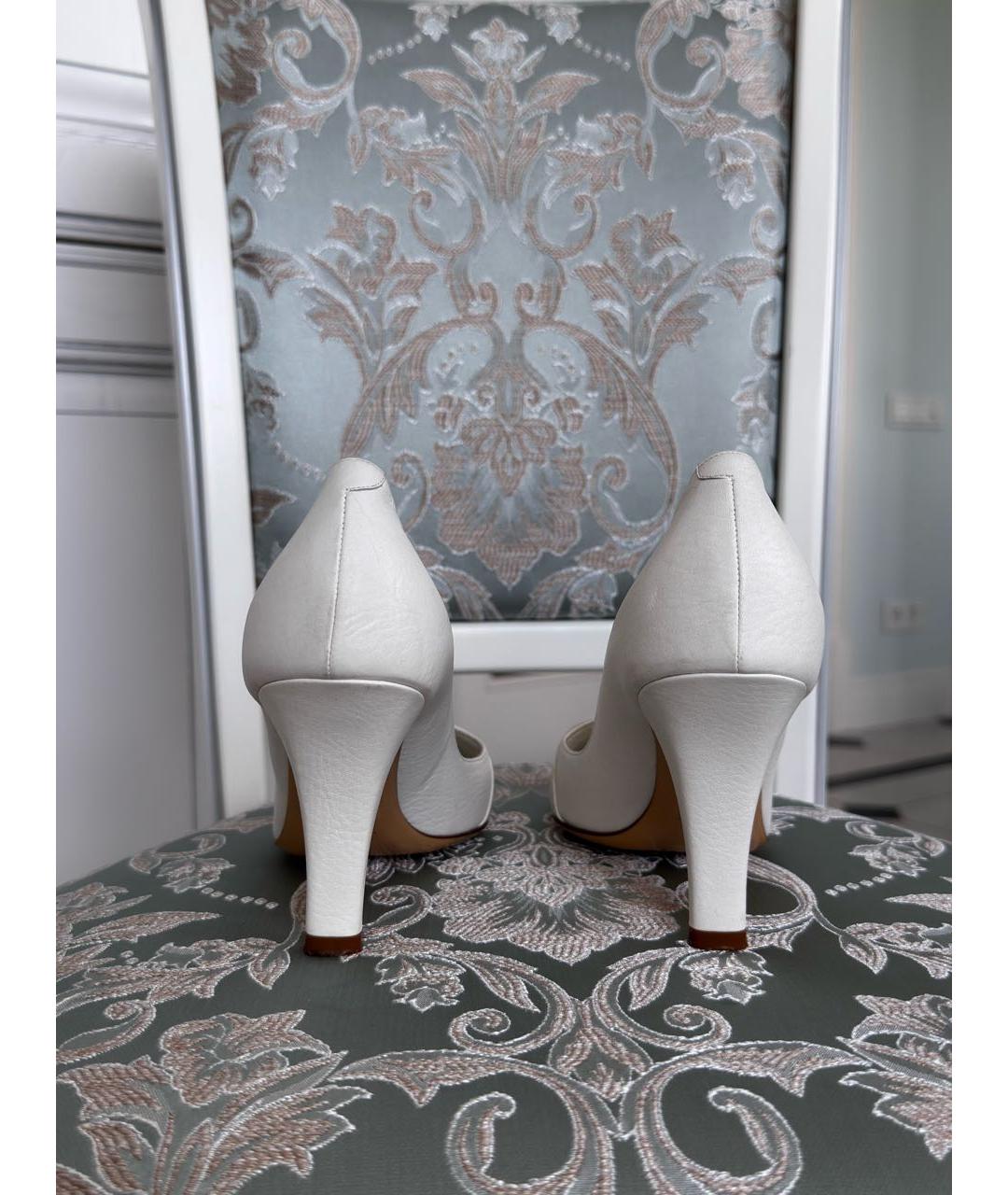 CHRISTIAN DIOR Белые кожаные туфли, фото 6