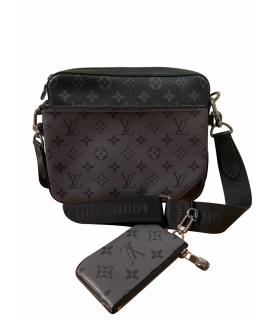 LOUIS VUITTON Сумка на плечо