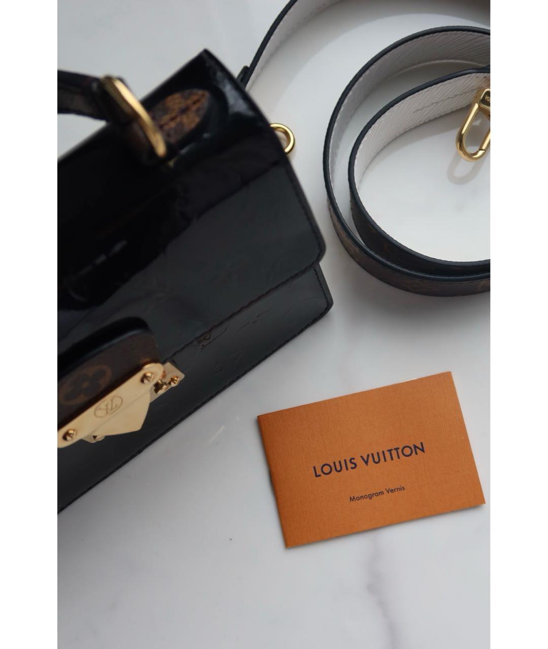 LOUIS VUITTON Черная сумка с короткими ручками из лакированной кожи, фото 4