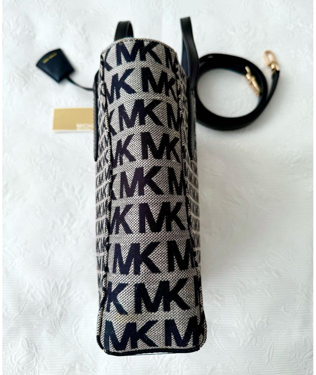 MICHAEL KORS Черная кожаная сумка через плечо, фото 5