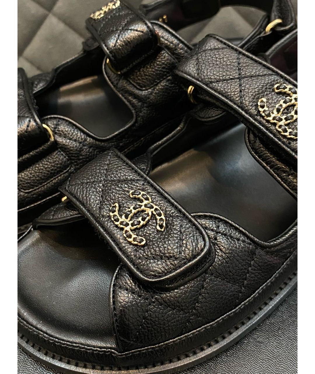 CHANEL Черные кожаные сандалии, фото 3