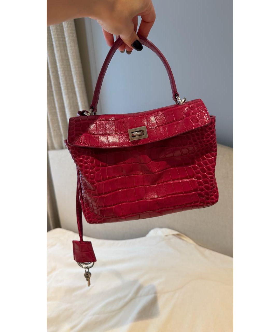 BALENCIAGA Красная сумка через плечо из экзотической кожи, фото 8