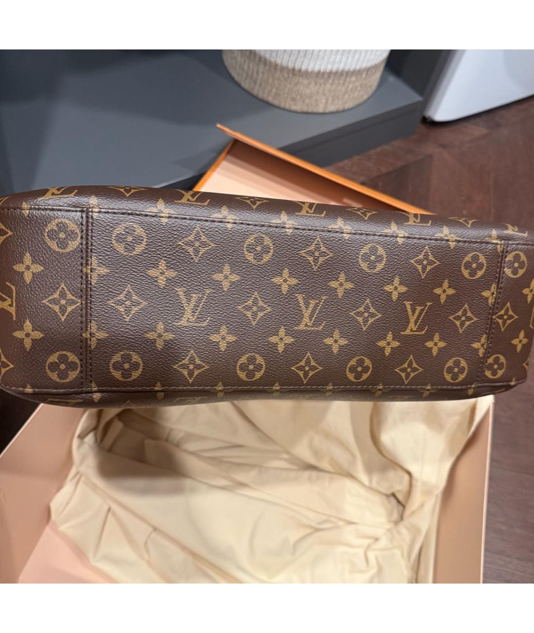 LOUIS VUITTON Коричневая сумка с короткими ручками, фото 5