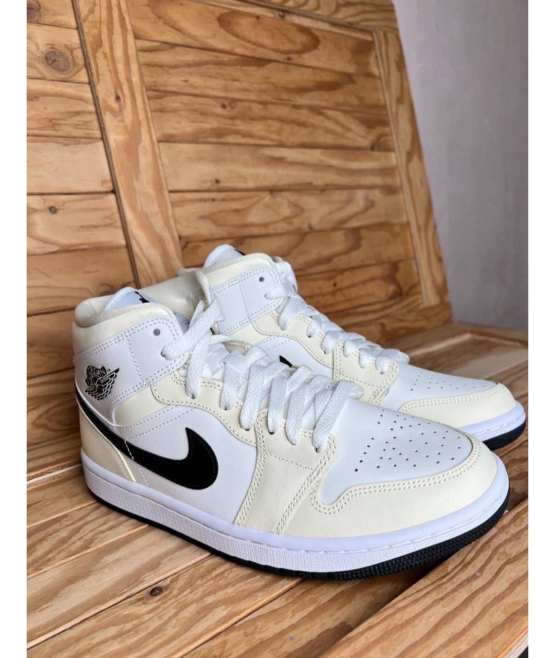 NIKE Белые кожаные низкие кроссовки / кеды, фото 2