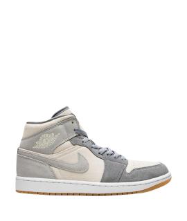 NIKE Кроссовки