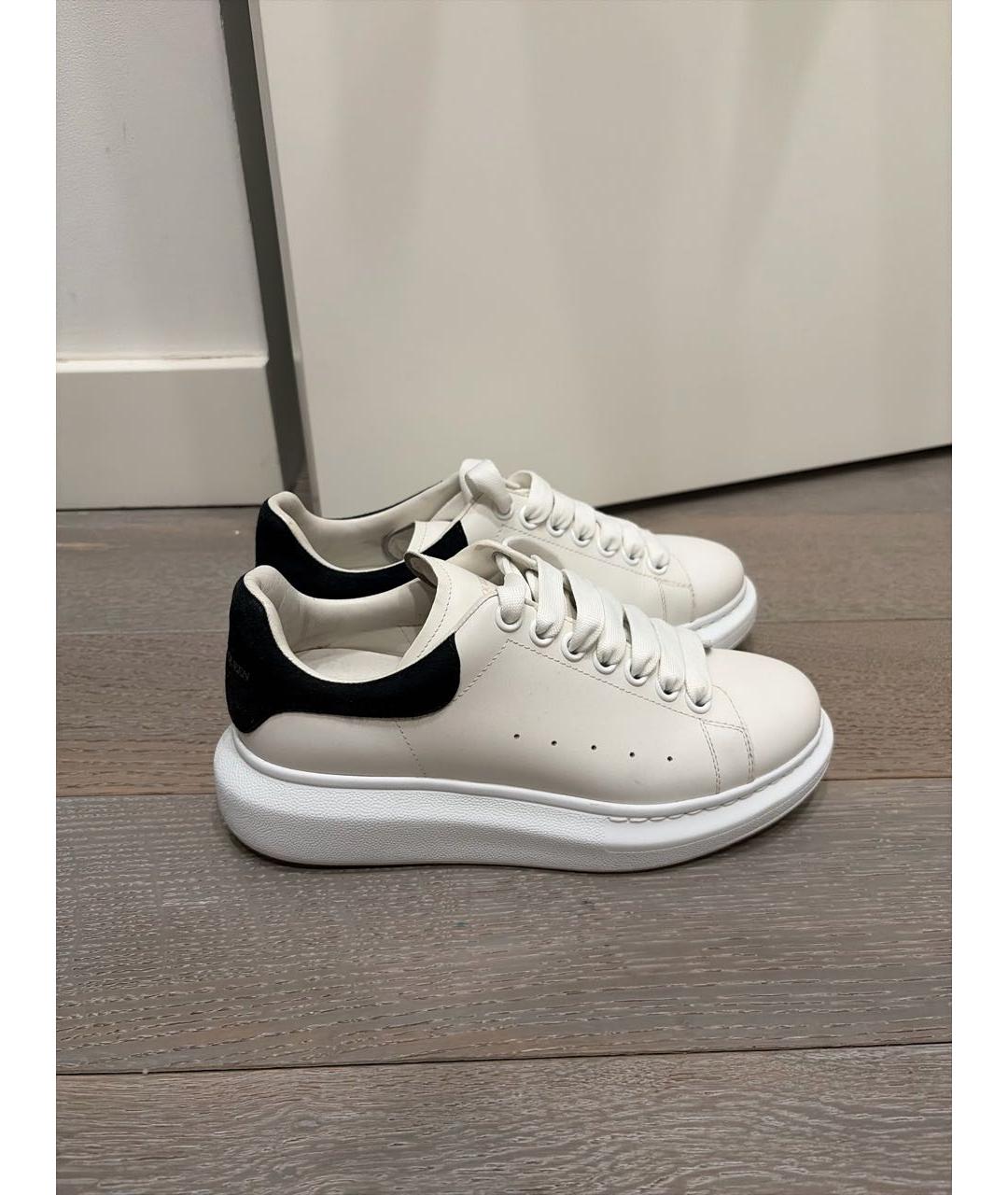 ALEXANDER MCQUEEN Белые кожаные кеды, фото 5