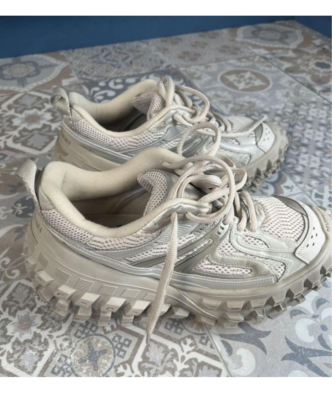 BALENCIAGA Бежевые кожаные кроссовки, фото 2