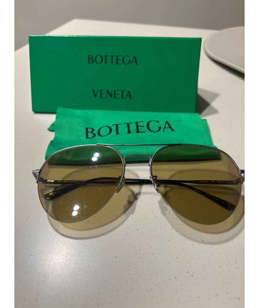BOTTEGA VENETA Горчичные металлические солнцезащитные очки, фото 6