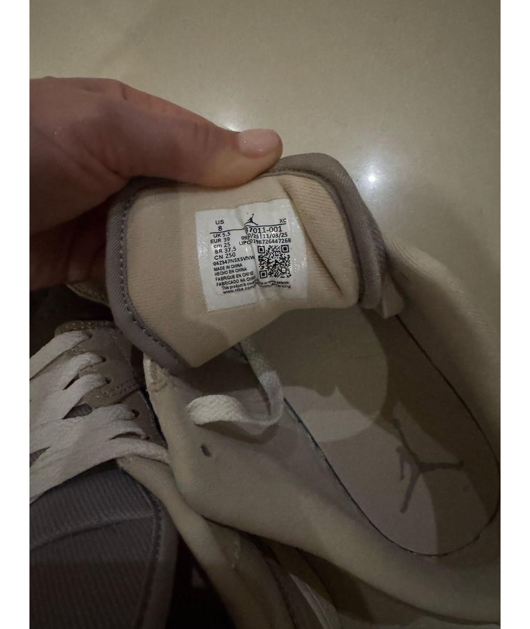 NIKE Бежевые замшевые кроссовки, фото 3