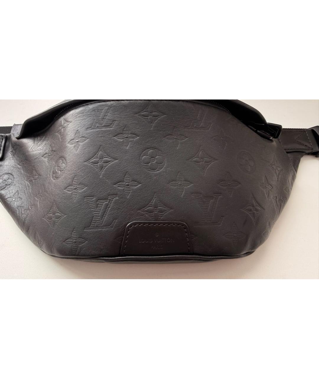 LOUIS VUITTON Черная кожаная поясная сумка, фото 7