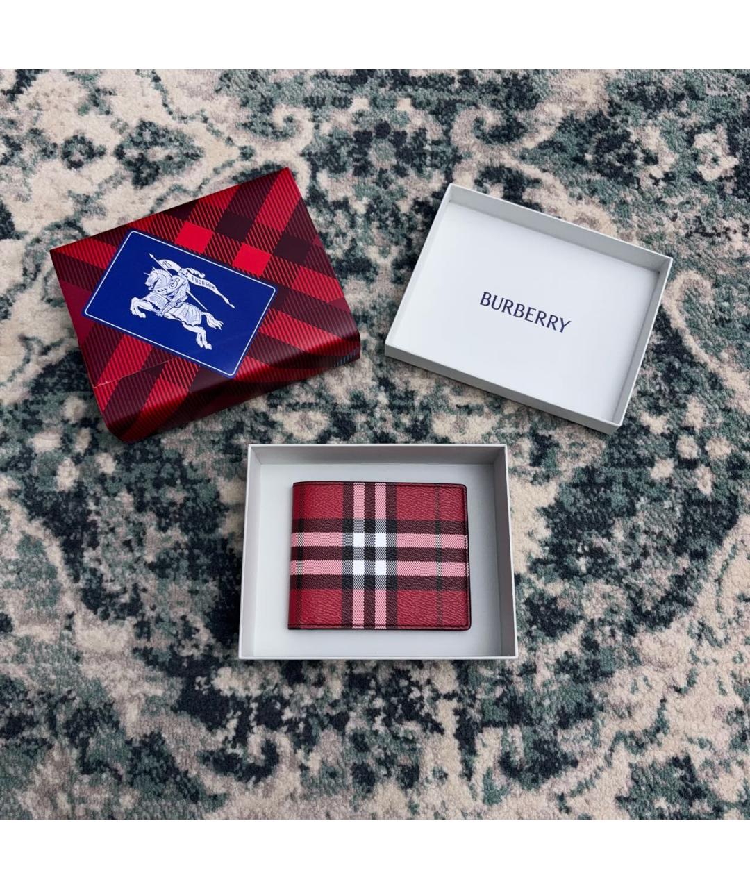 BURBERRY Красный кожаный кошелек, фото 9