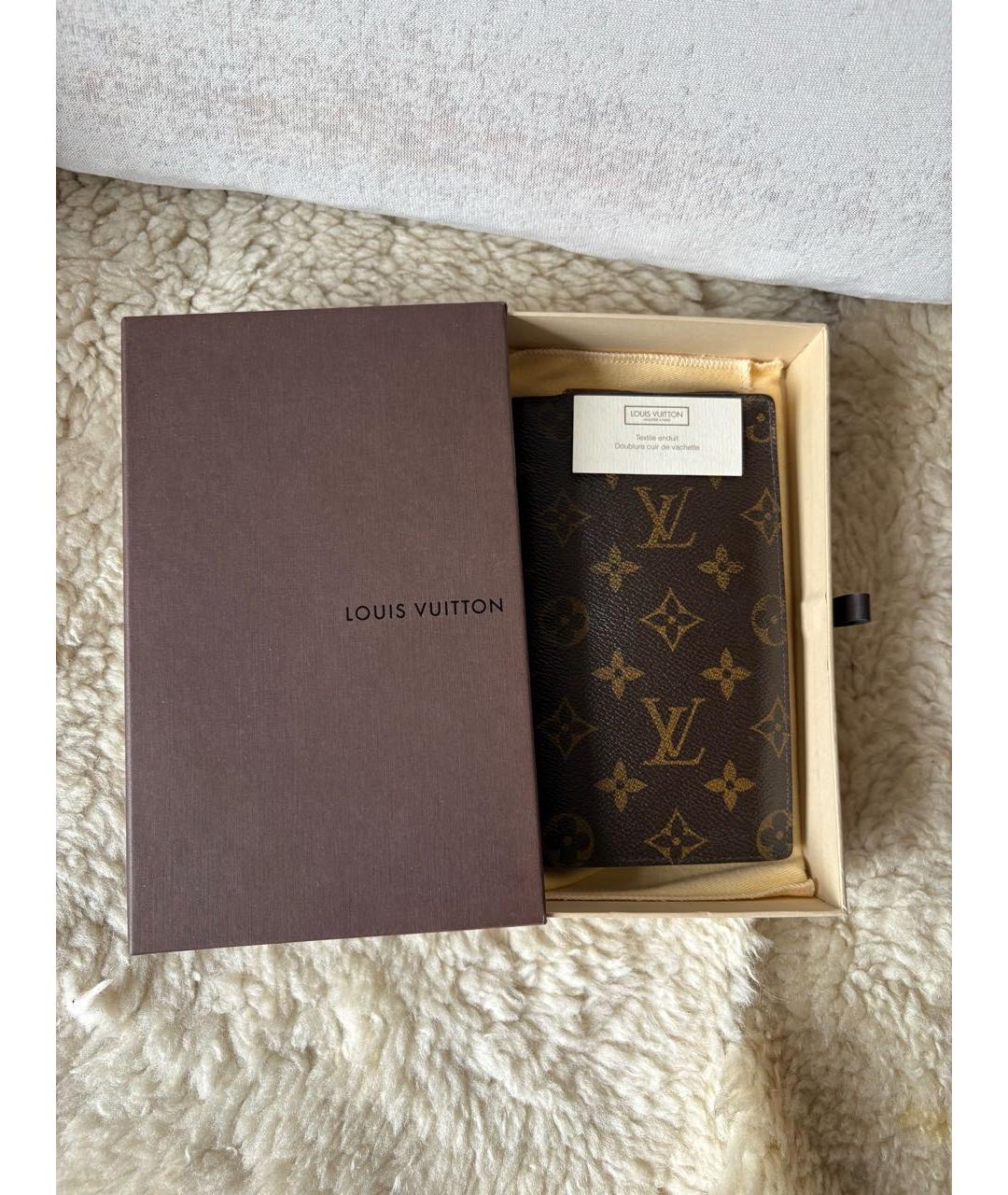 LOUIS VUITTON Коричневый кошелек, фото 2