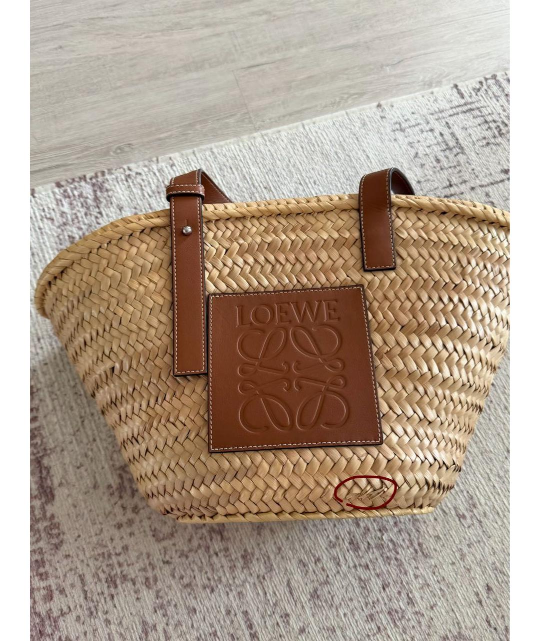 LOEWE Бежевая кожаная пляжная сумка, фото 7
