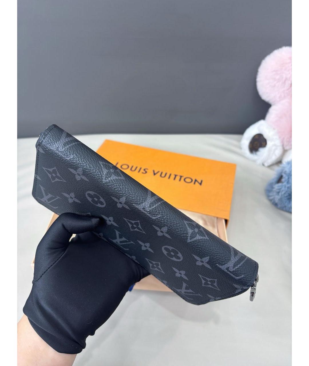 LOUIS VUITTON Черный кардхолдер из искусственной кожи, фото 5