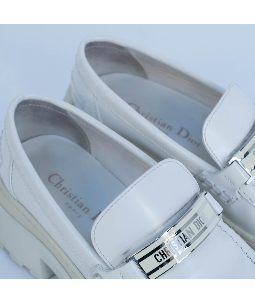 CHRISTIAN DIOR Белые кожаные лоферы, фото 5