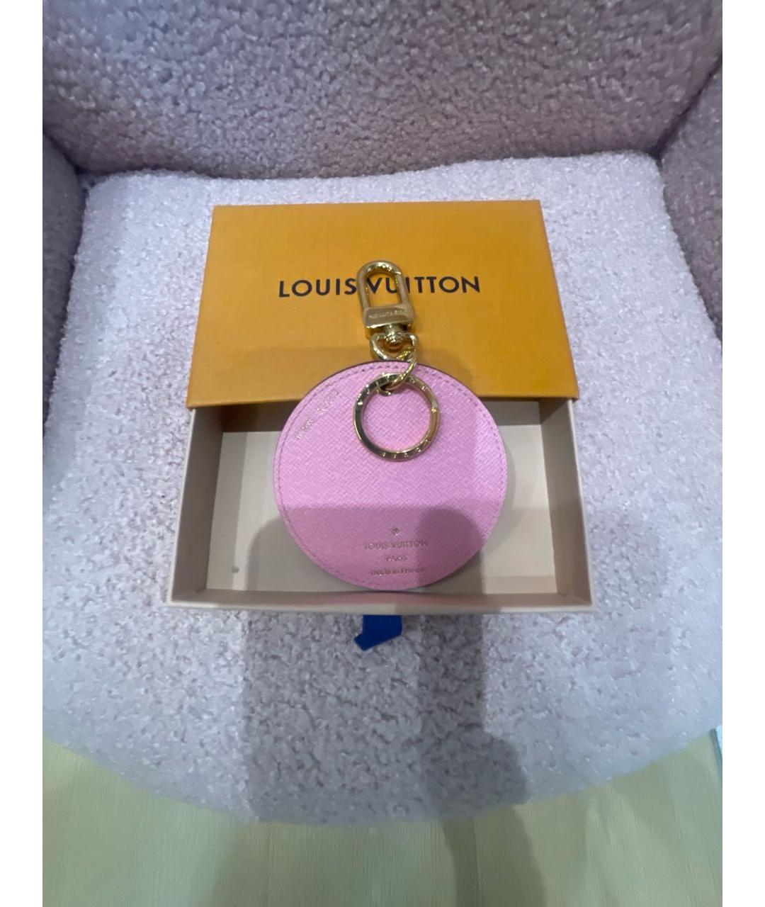 LOUIS VUITTON Коричневый брелок, фото 4