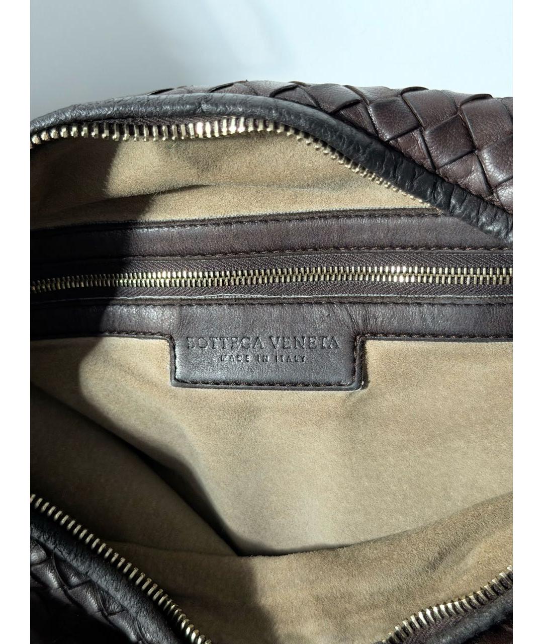 BOTTEGA VENETA Коричневая кожаная сумка с короткими ручками, фото 5
