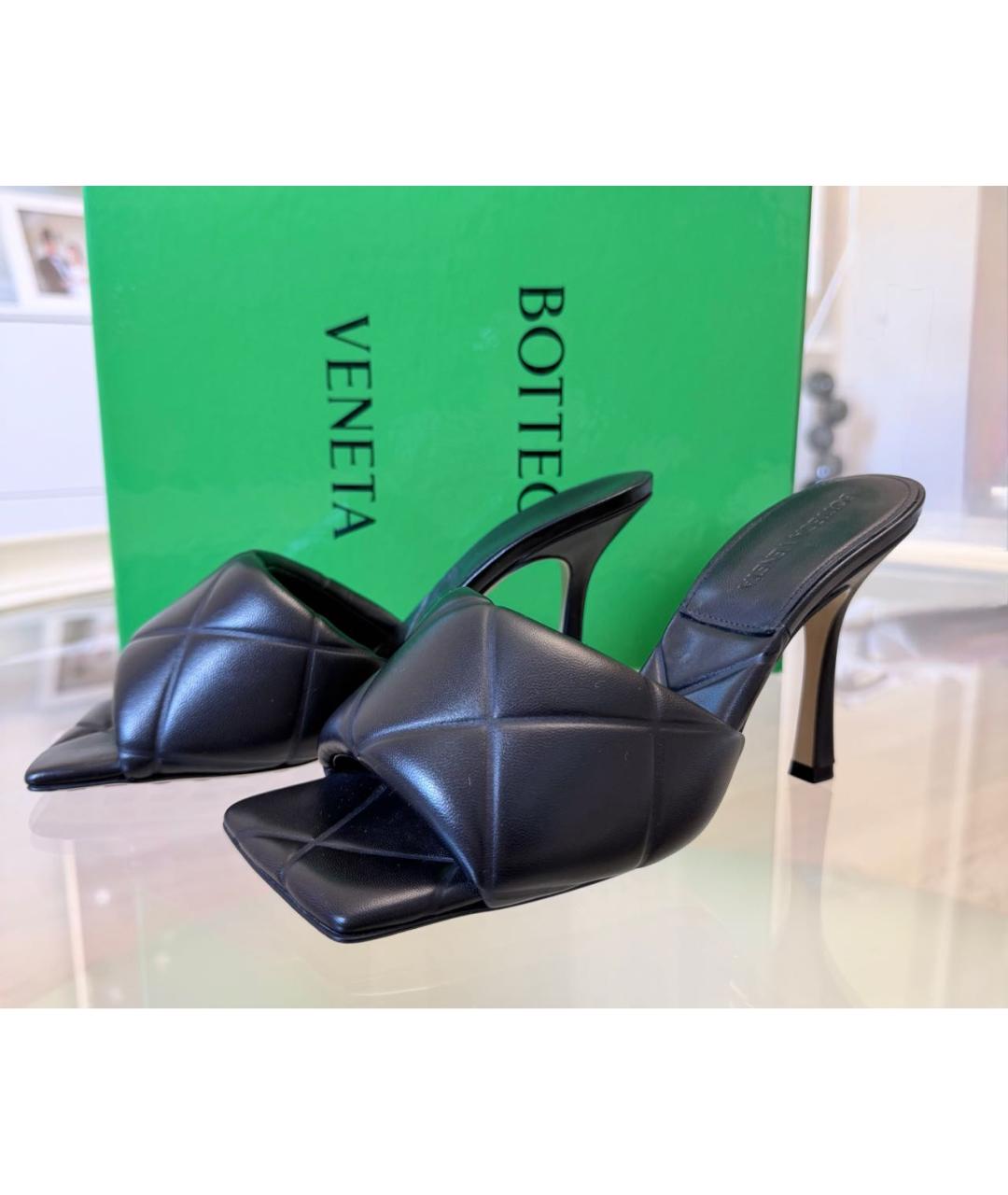 BOTTEGA VENETA Черные кожаные мюли, фото 7