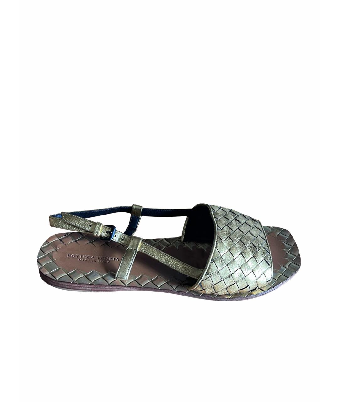 BOTTEGA VENETA Золотые кожаные сандалии, фото 1