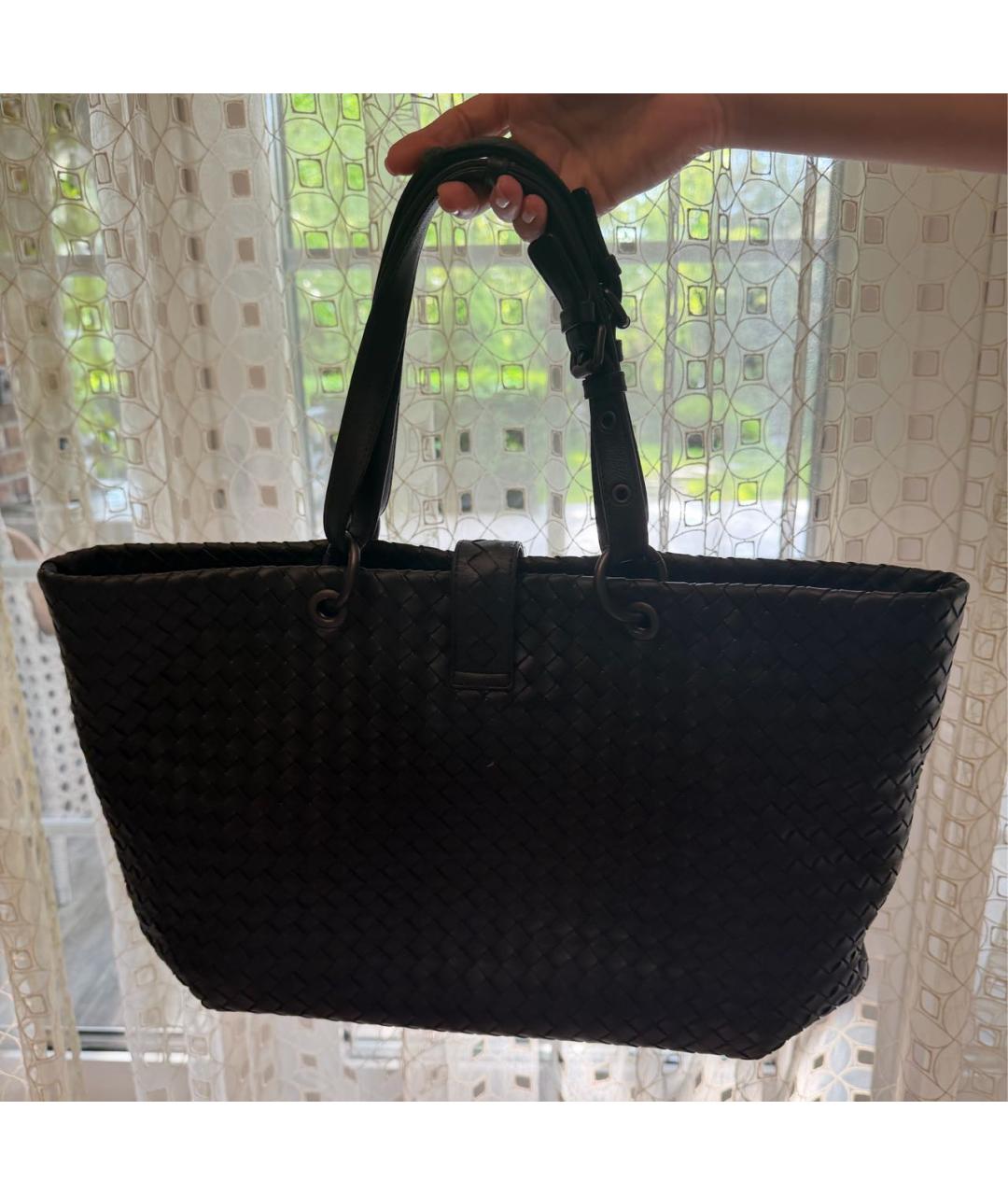 BOTTEGA VENETA Черная кожаная сумка тоут, фото 2