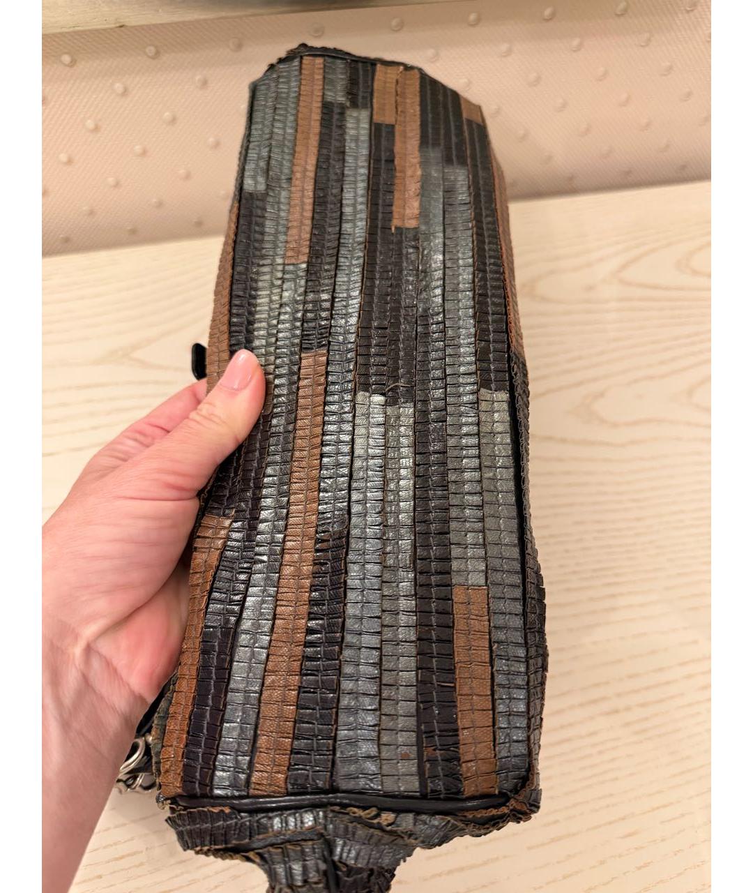 BOTTEGA VENETA Коричневая кожаная сумка с короткими ручками, фото 3