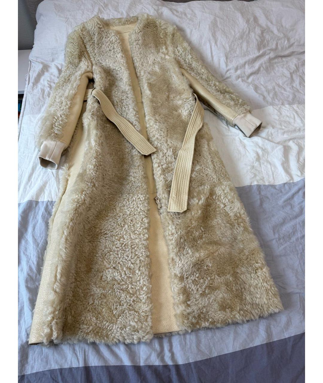 BALLY Бежевая меховая дубленка, фото 3