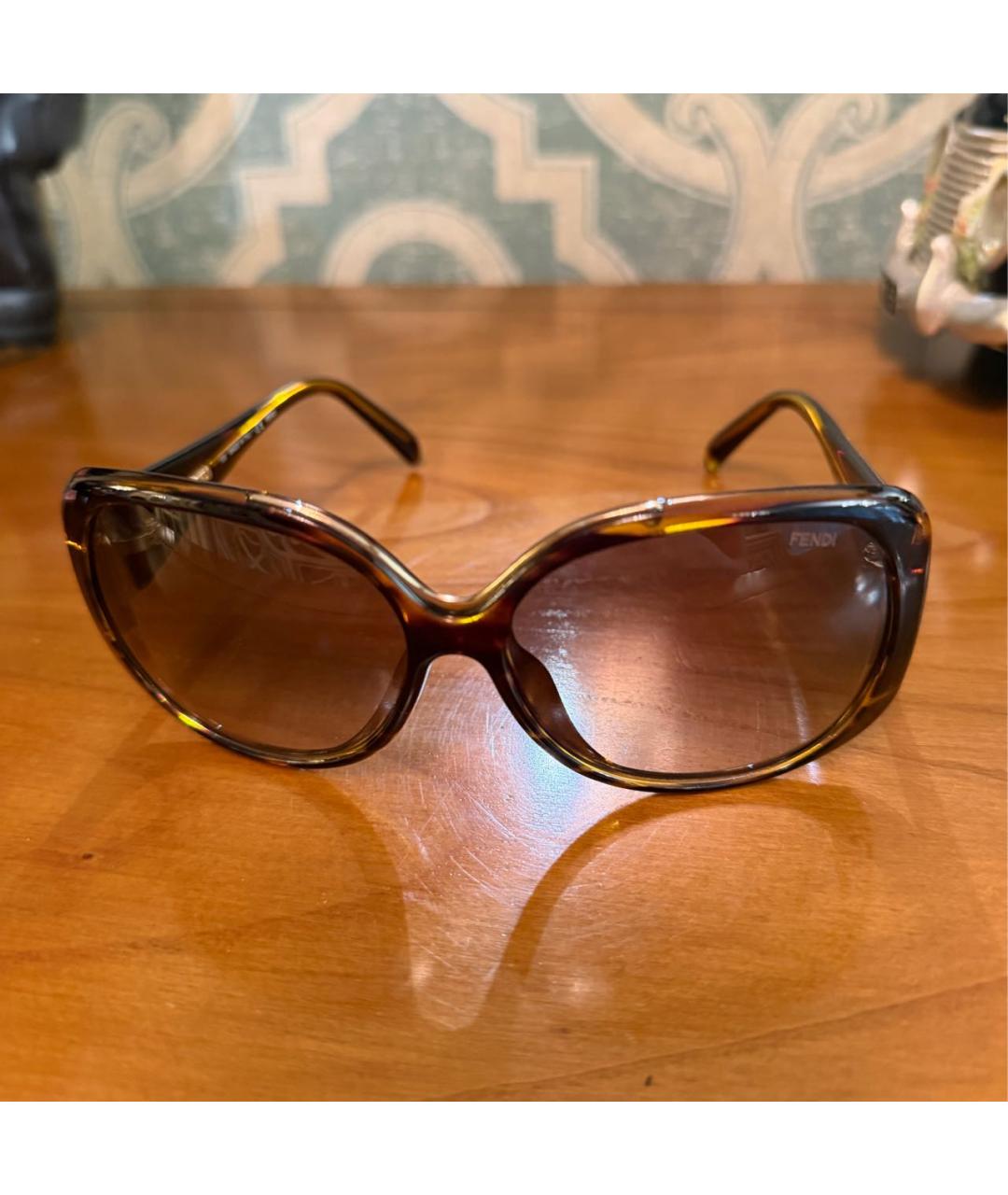 FENDI Коричневые пластиковые солнцезащитные очки, фото 5