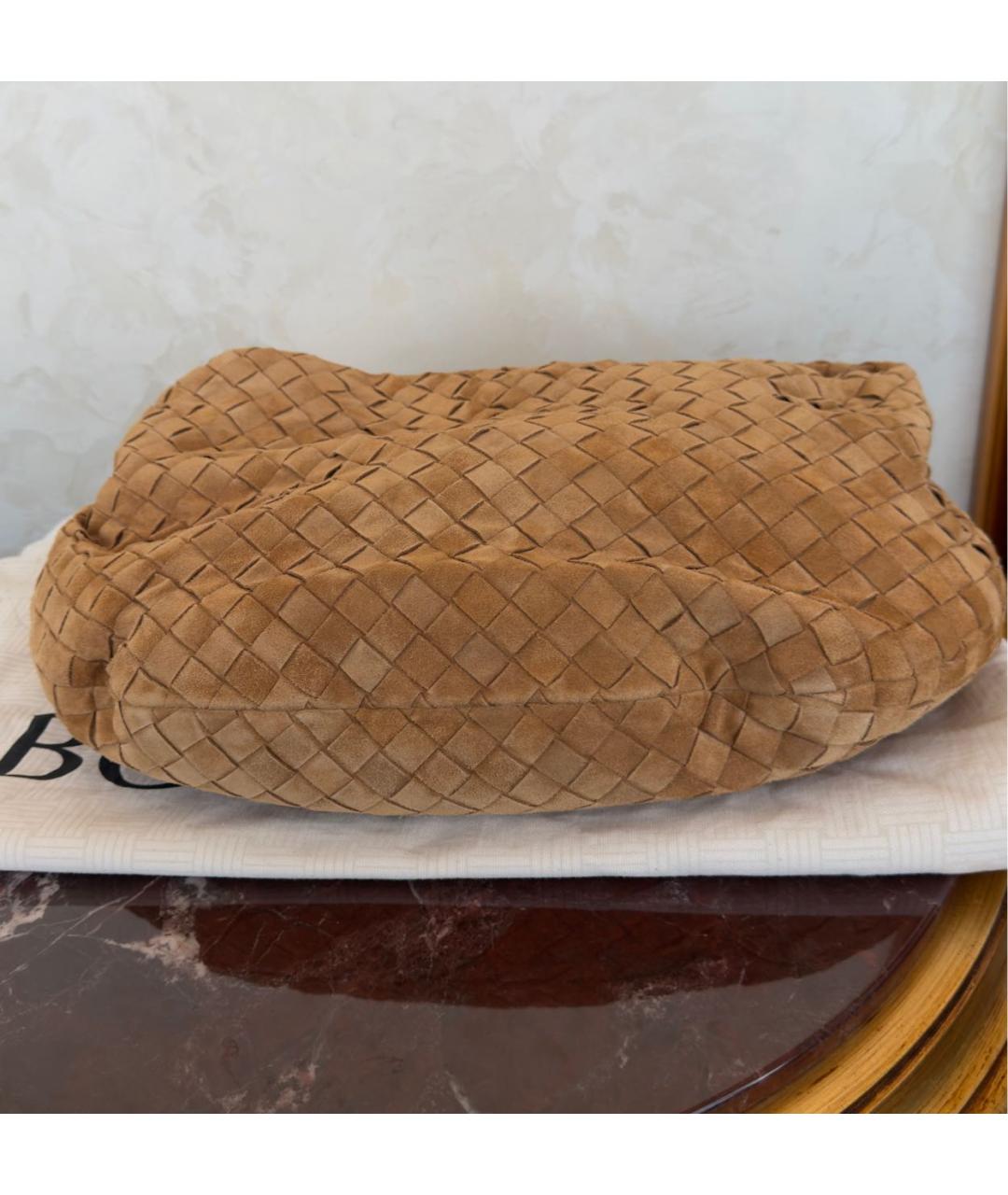 BOTTEGA VENETA Коричневая замшевая сумка с короткими ручками, фото 4