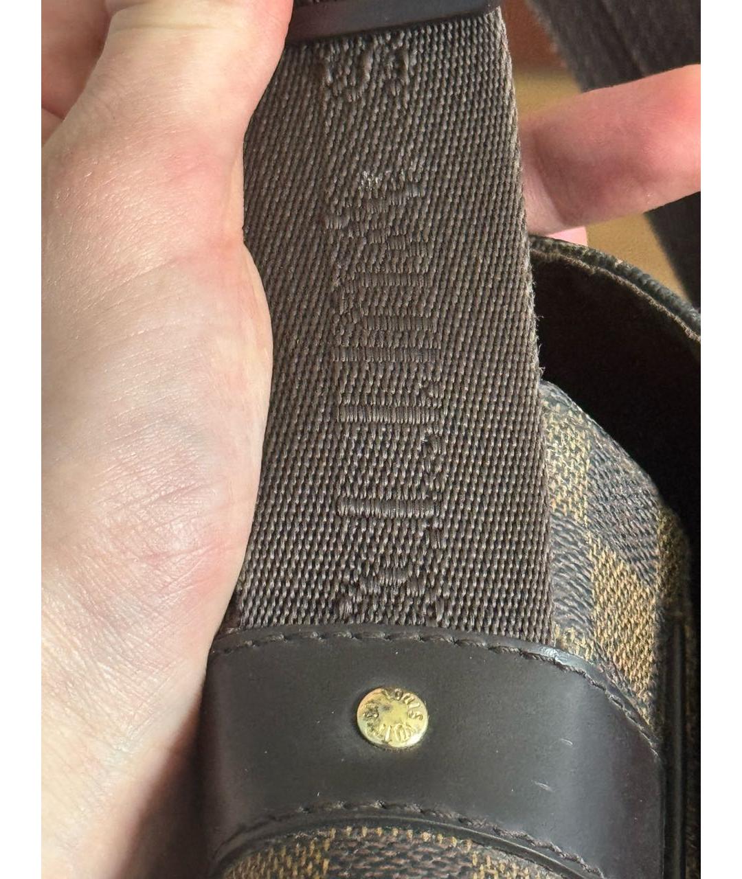 LOUIS VUITTON Коричневая сумка на плечо, фото 2