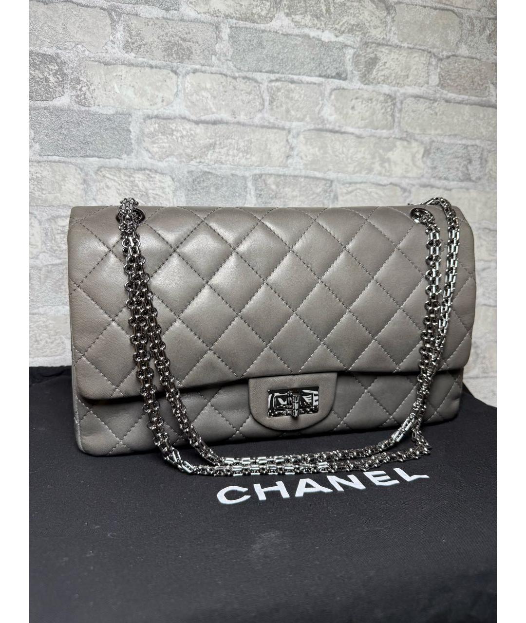 CHANEL Серая кожаная сумка через плечо, фото 3