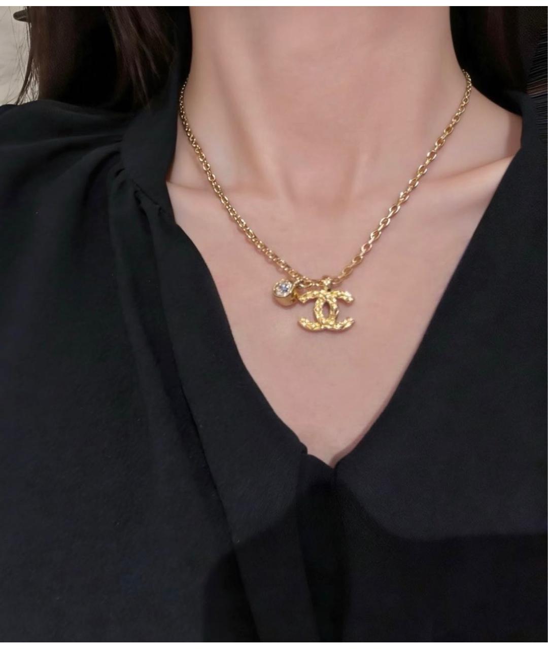 CHANEL Золотая подвеска, фото 8