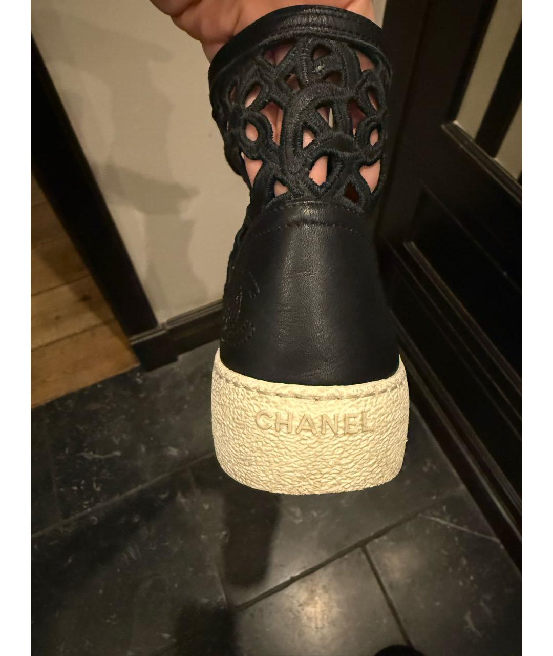 CHANEL Черные кожаные кеды, фото 3