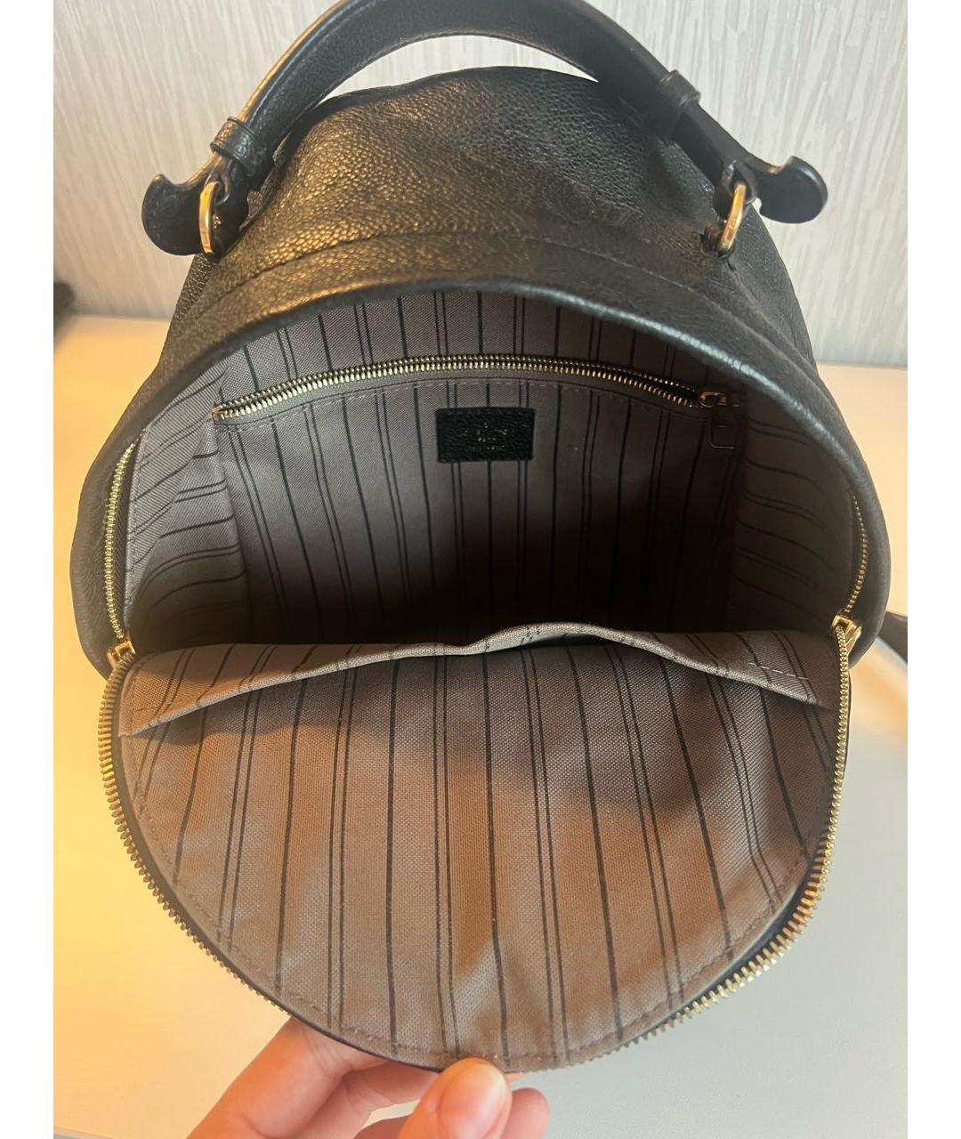 LOUIS VUITTON Черный кожаный рюкзак, фото 4
