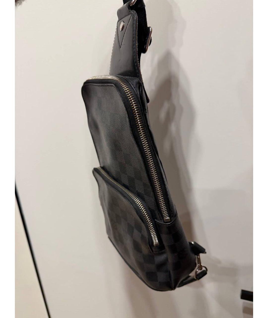 LOUIS VUITTON Темно-синяя кожаная сумка на плечо, фото 3
