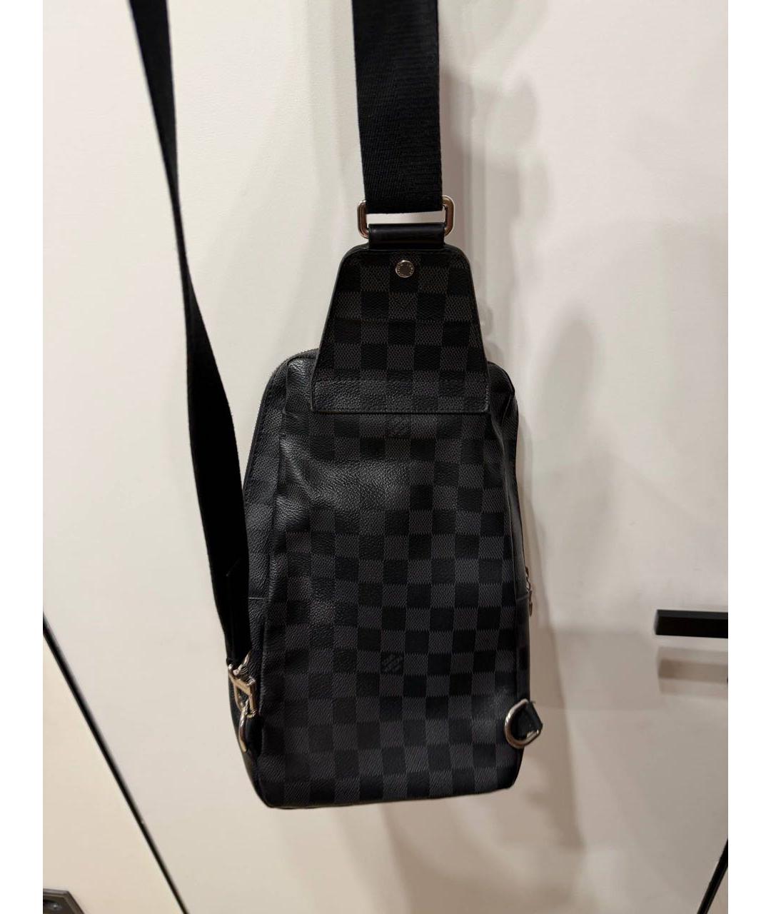 LOUIS VUITTON Темно-синяя кожаная сумка на плечо, фото 2