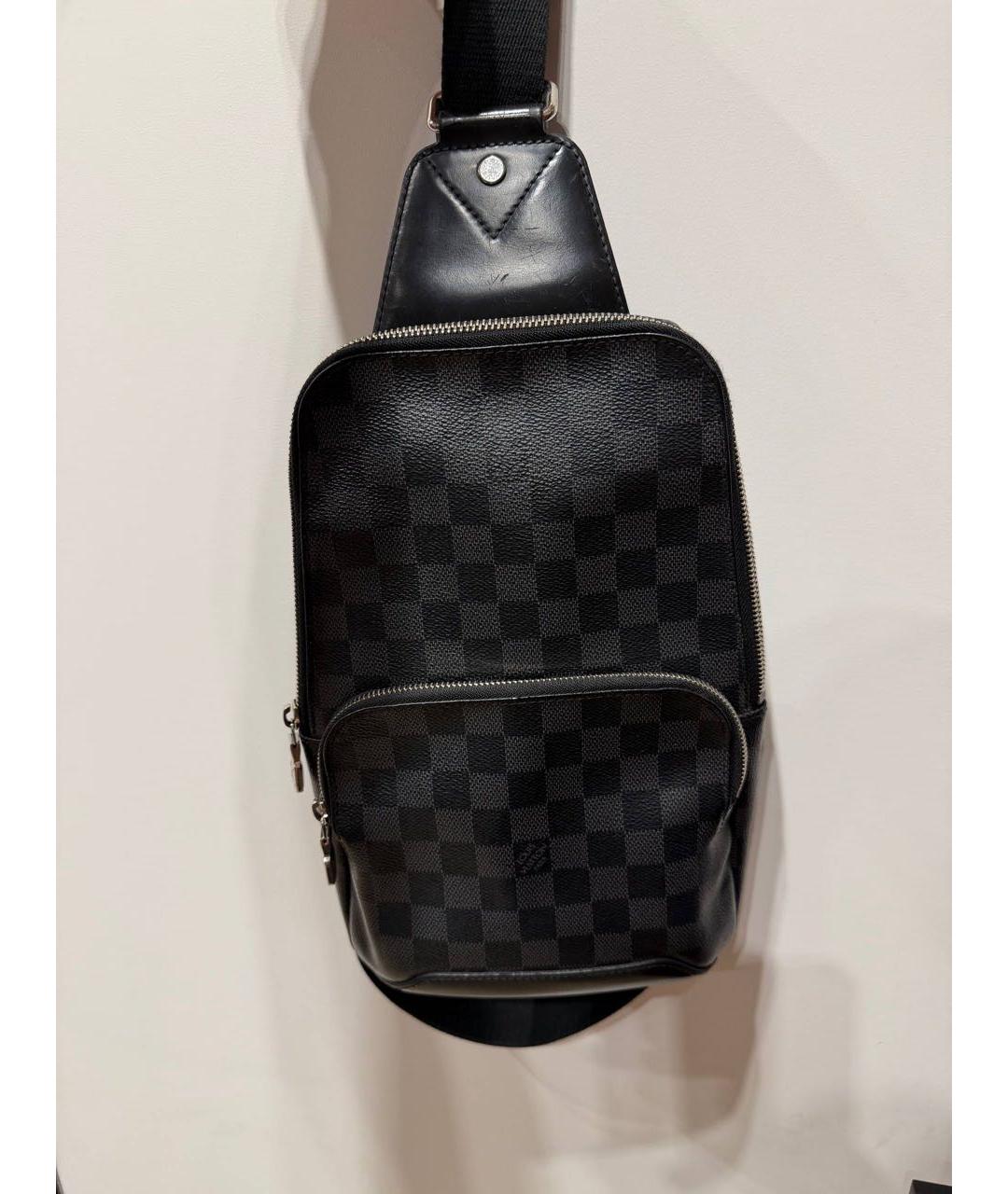 LOUIS VUITTON Темно-синяя кожаная сумка на плечо, фото 8