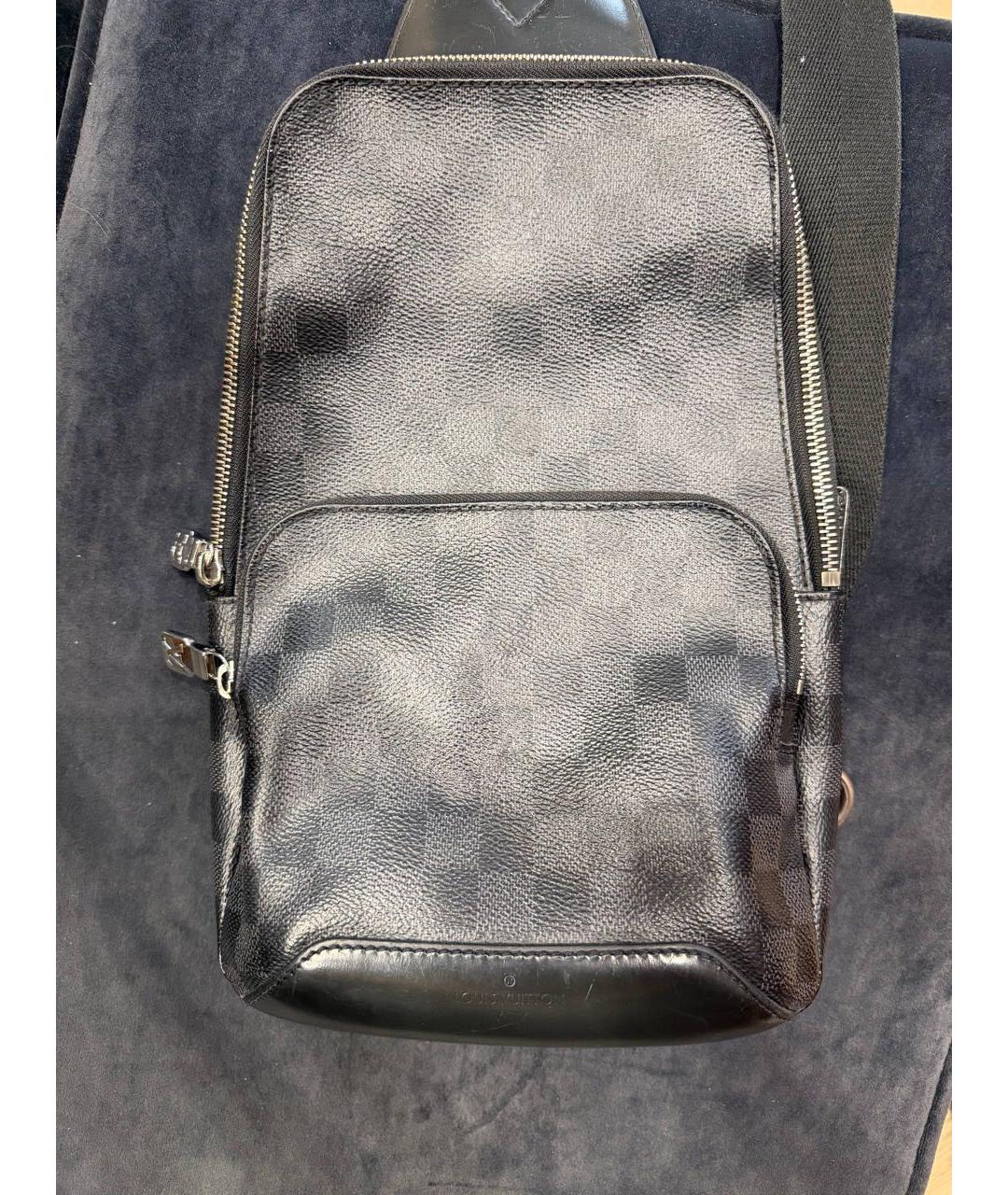 LOUIS VUITTON Темно-синяя кожаная сумка на плечо, фото 9