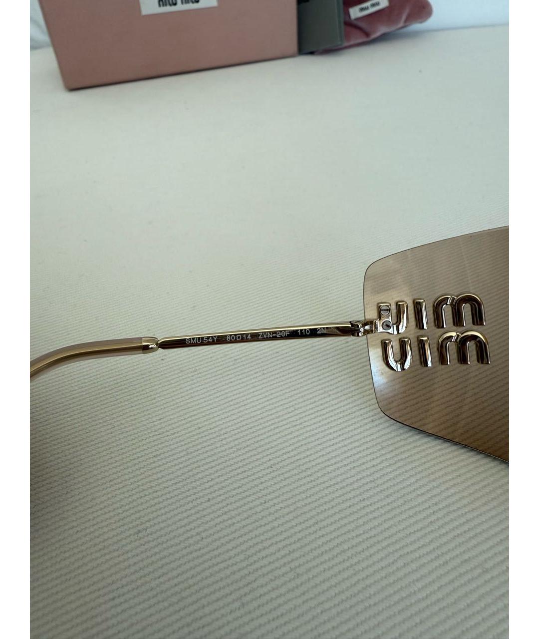 MIU MIU Золотые пластиковые солнцезащитные очки, фото 6