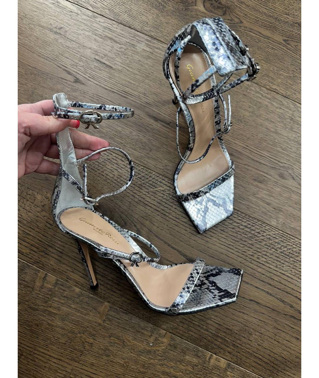GIANVITO ROSSI Серебряные кожаные босоножки, фото 4
