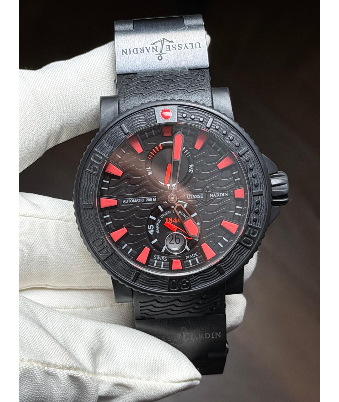 Ulysse Nardin Красные часы, фото 2