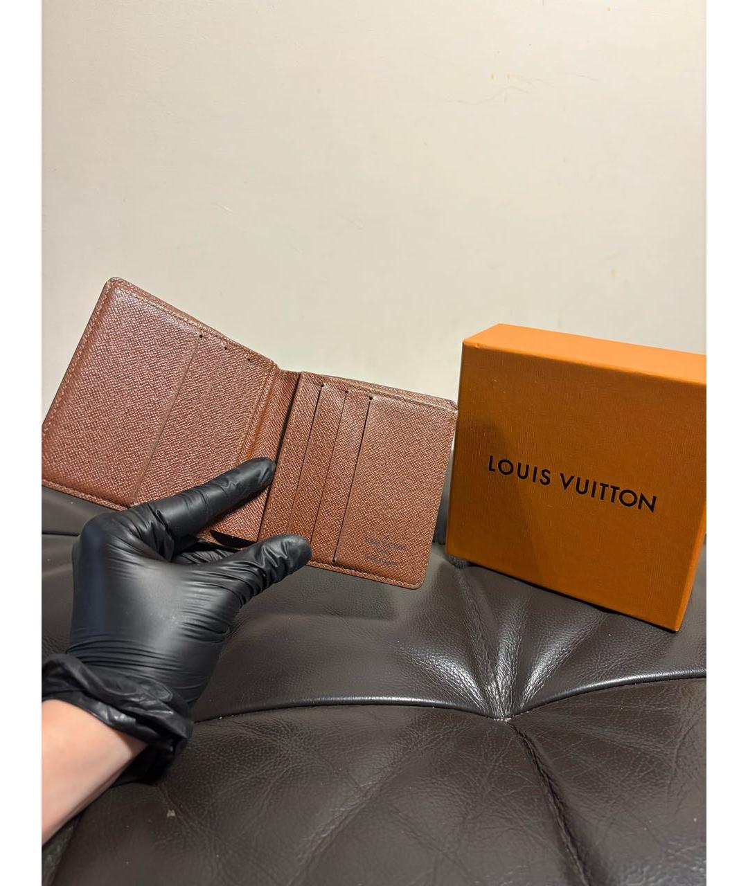 LOUIS VUITTON Коричневый кошелек, фото 4