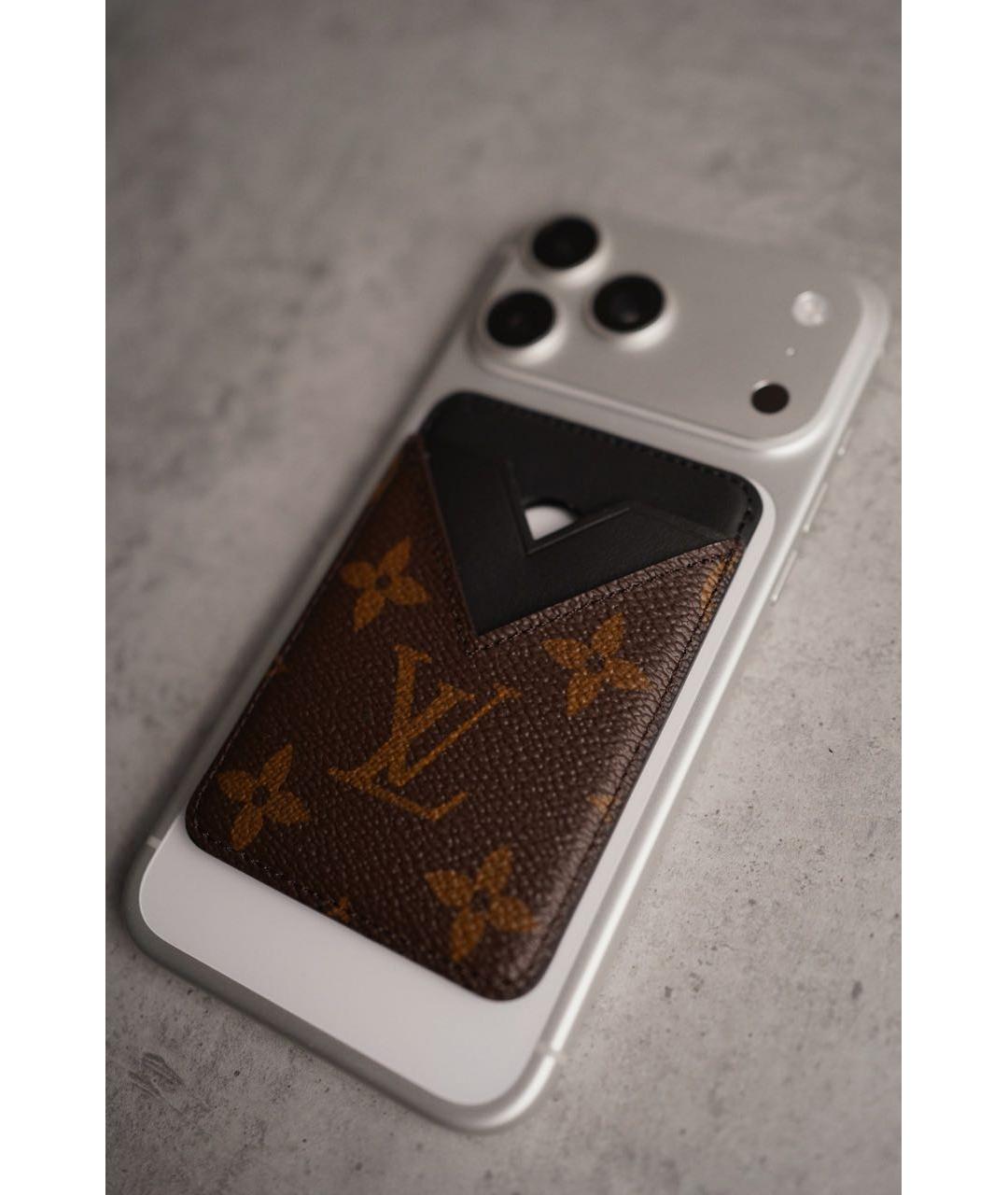 LOUIS VUITTON Коричневый кардхолдер, фото 4