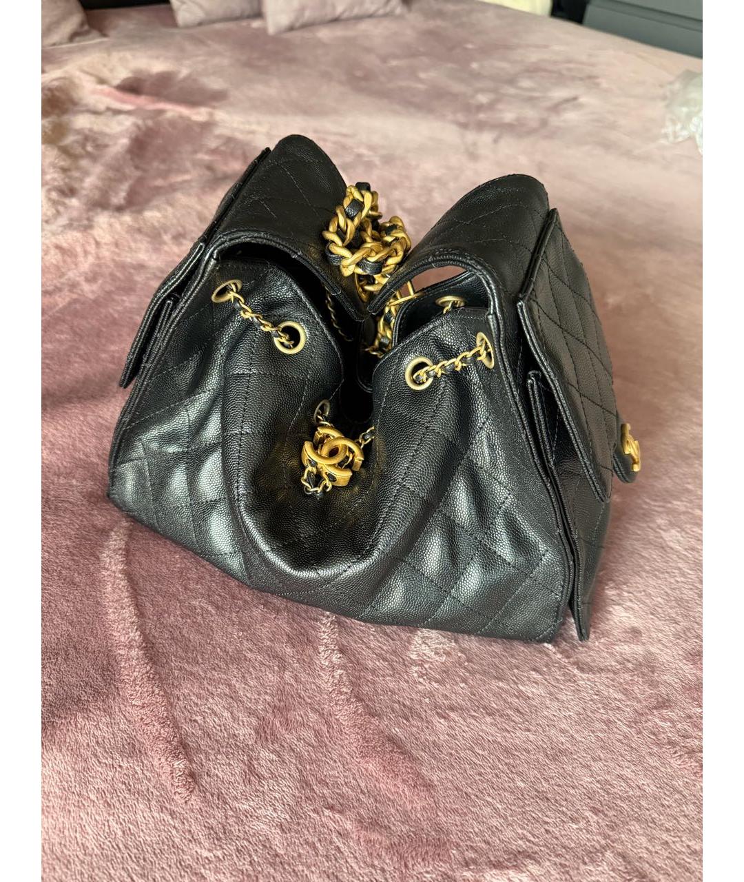 CHANEL Черная кожаная сумка с короткими ручками, фото 2