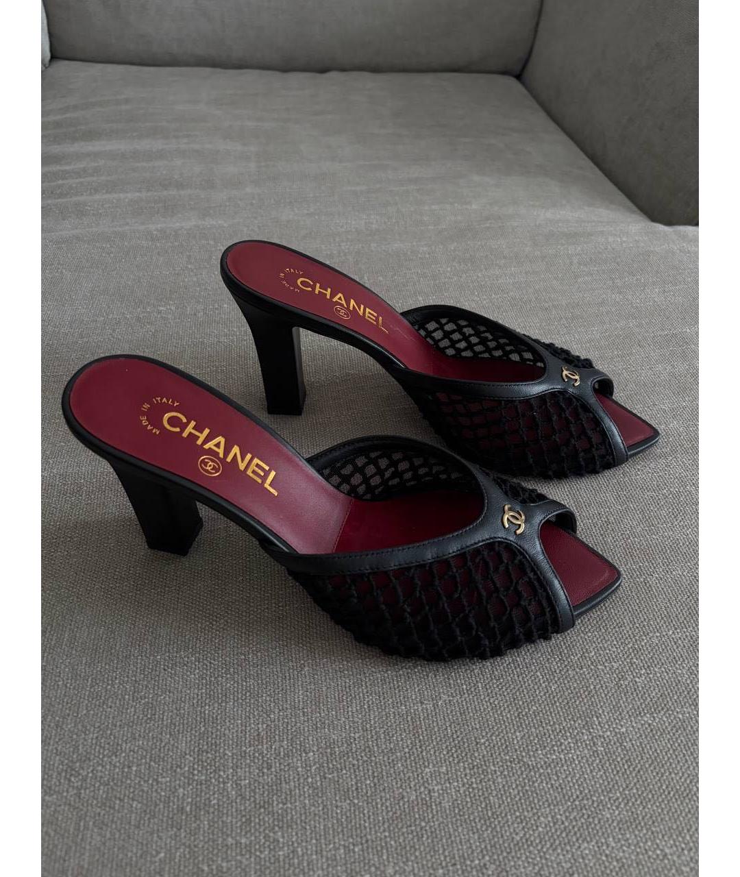 CHANEL Черные текстильные мюли, фото 4