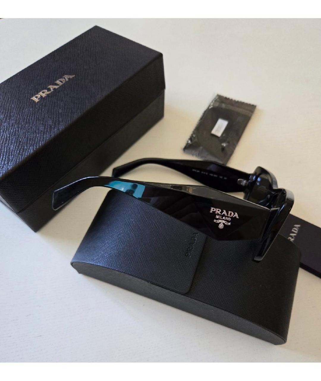 PRADA Черные пластиковые солнцезащитные очки, фото 4