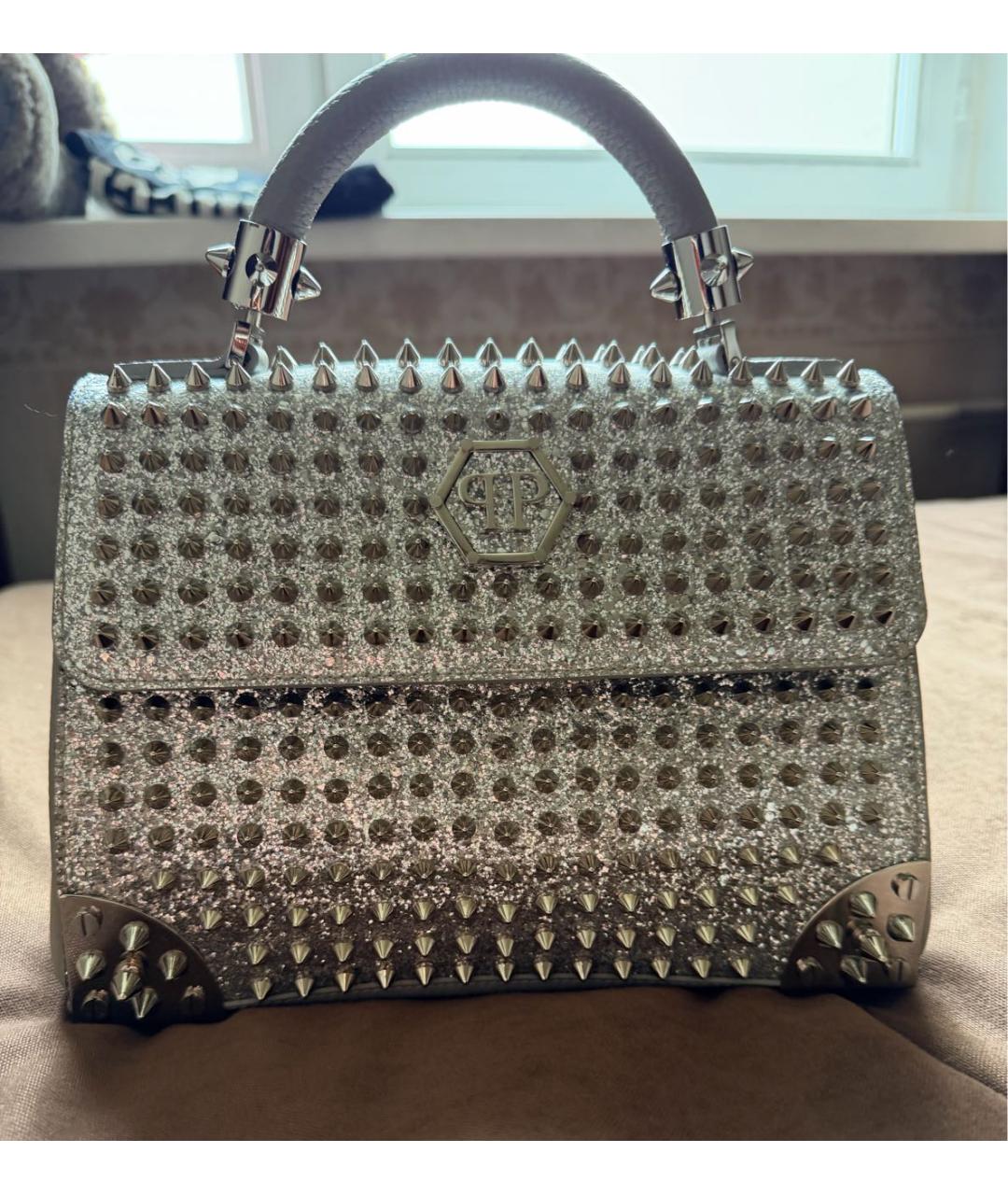 PHILIPP PLEIN Серебряная кожаная сумка с короткими ручками, фото 9