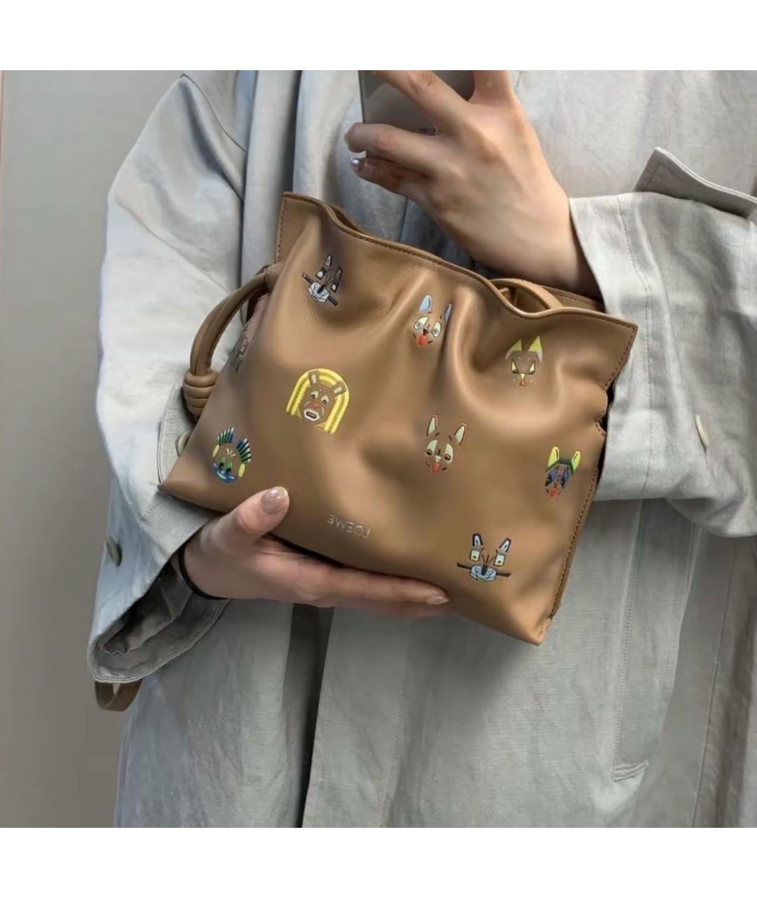 LOEWE Бежевая кожаная сумка через плечо, фото 6